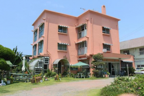 Отель Minamiboso Sirahama Club  Минамибосо